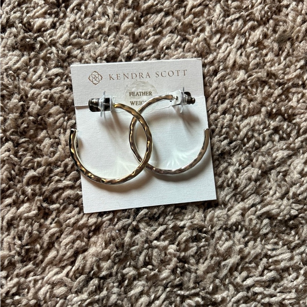 Kendra Scott hoop earrings